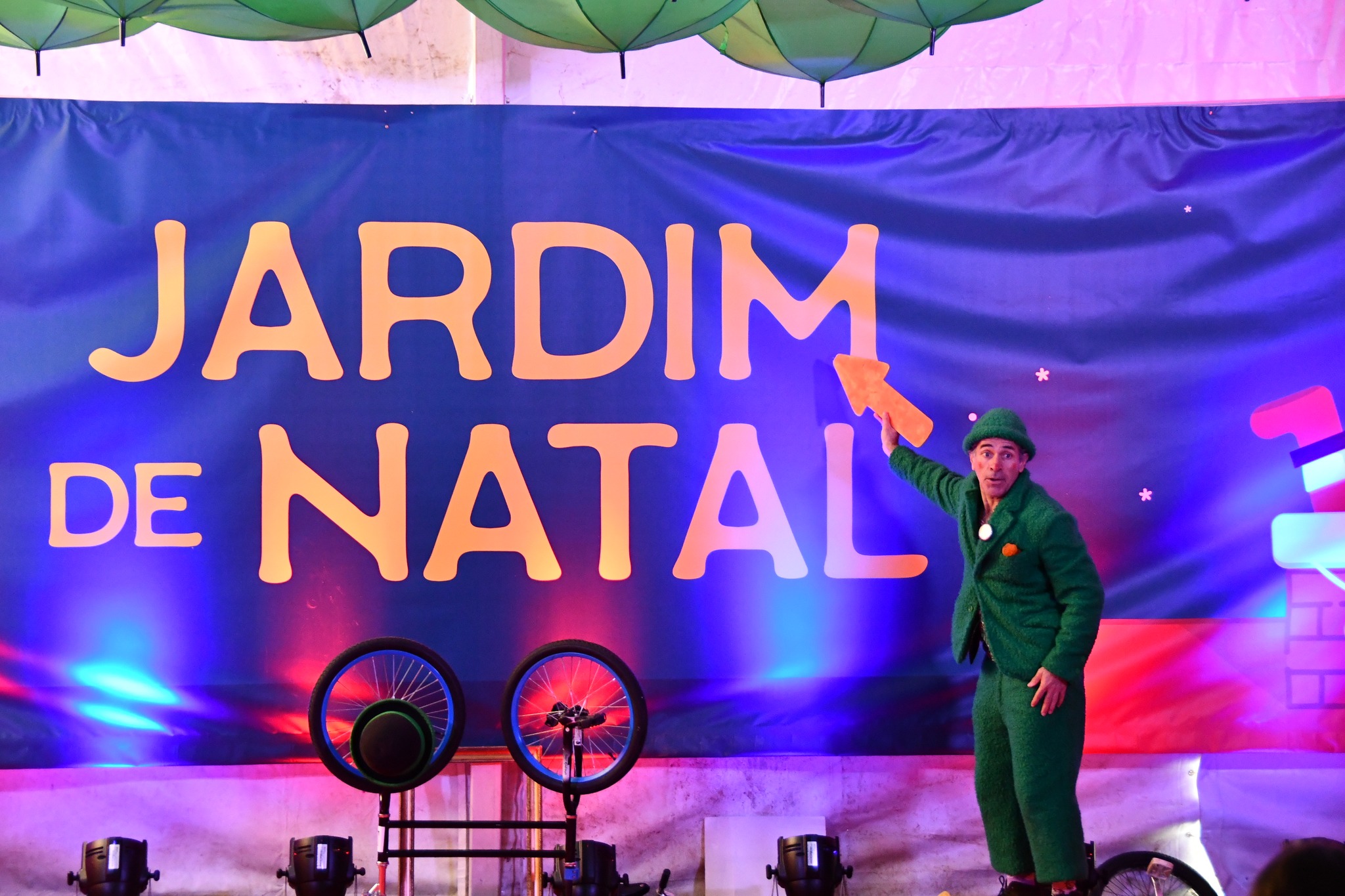 Sorrisos, gargalhadas e muita magia!
O Palhaço Enano encantou miúdos e graúdos n…