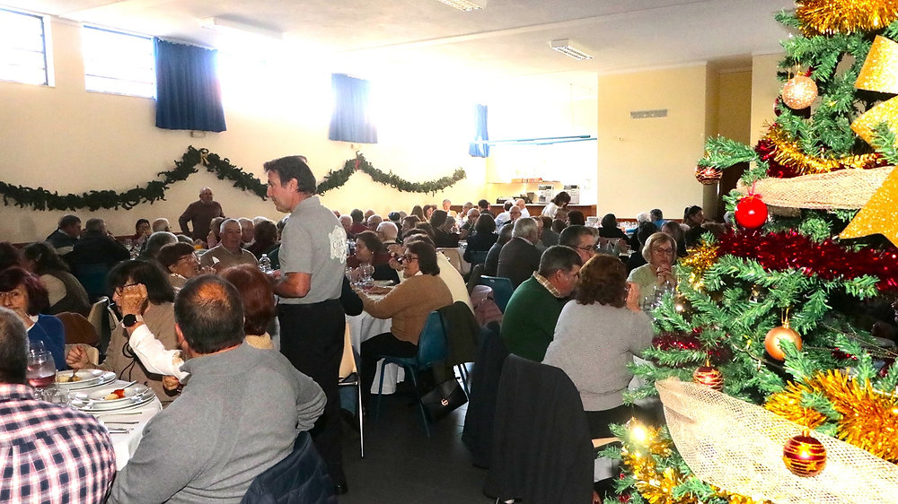 Junta de Freguesia de Esperança promoveu Almoço de Natal