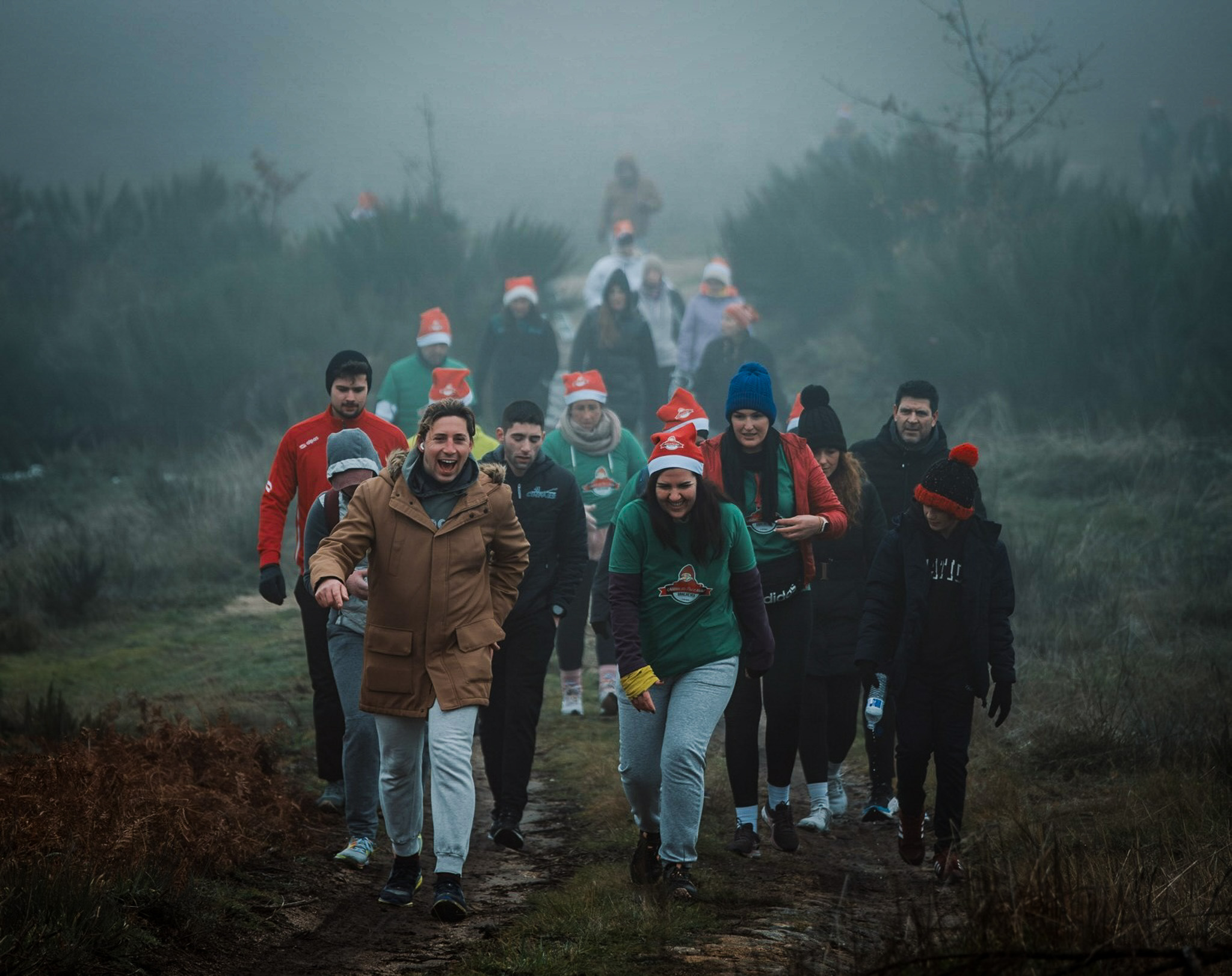 Caminhada de Natal reúne dezenas de participantes na Gralheira