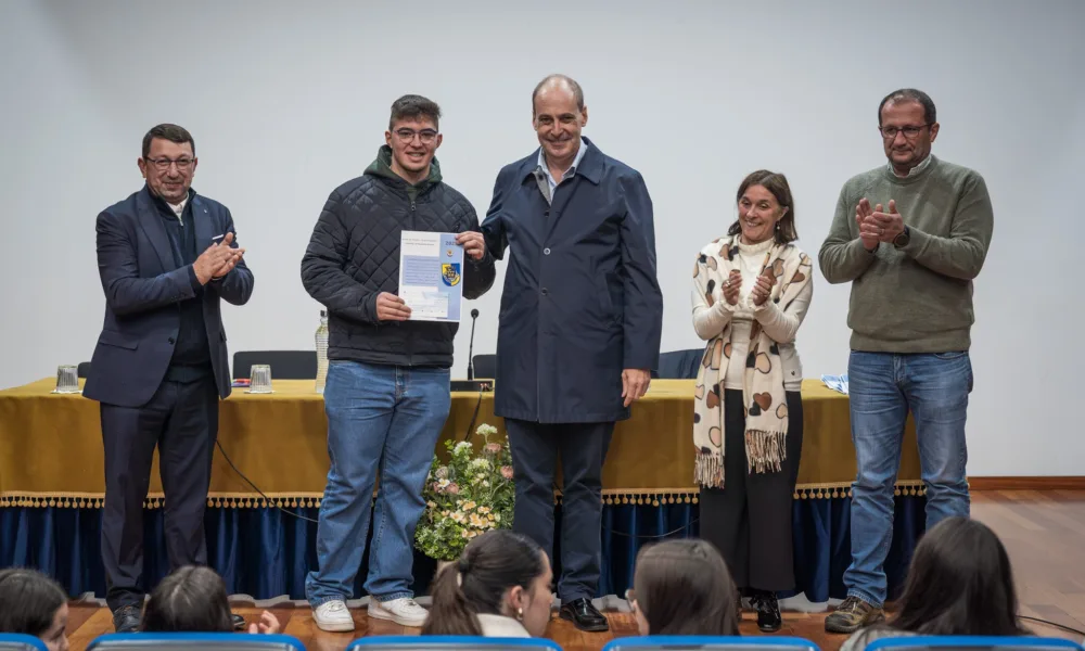 CM Pampilhosa da Serra / Município atribui Bolsas de Estudo a jovens do concelho que ingressaram no Ensino Superior
