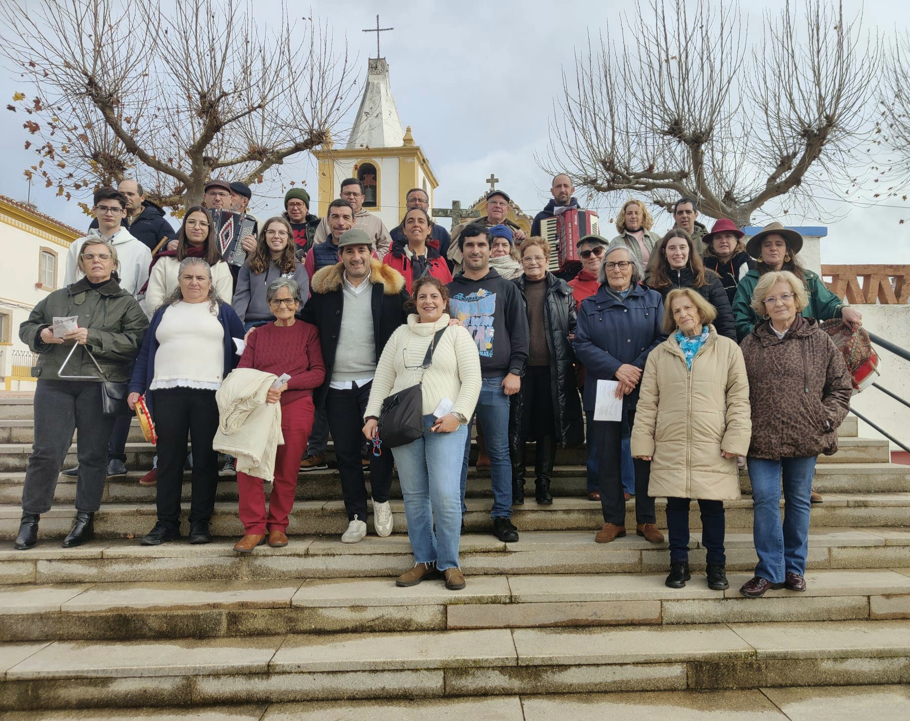 Em Marvão, a tradição continua bem viva. Hoje, ao longo da tarde, vamos Cantar …