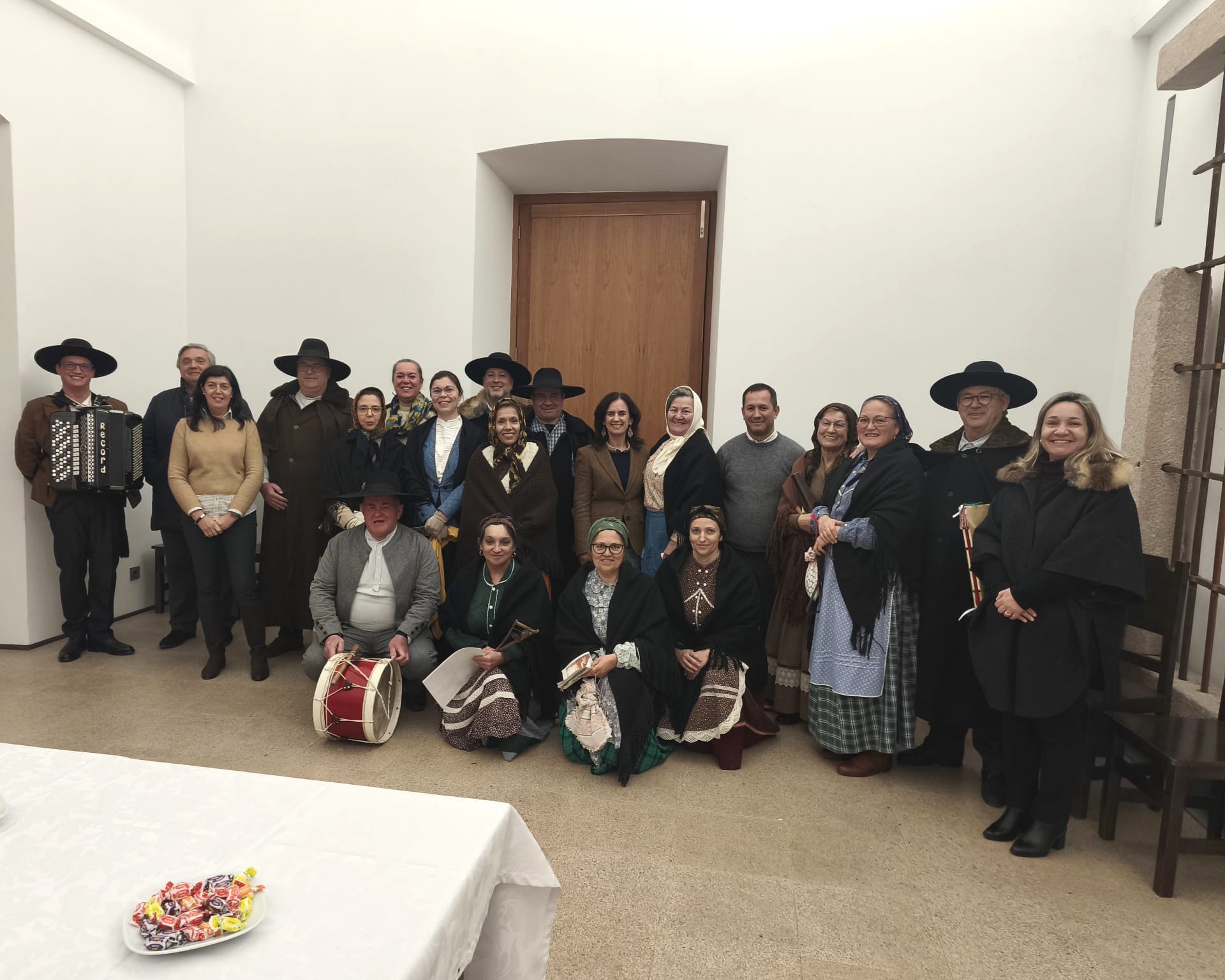 Os Paços do Concelho receberam ontem à noite, dia 6 de janeiro, a visita do Ranc…