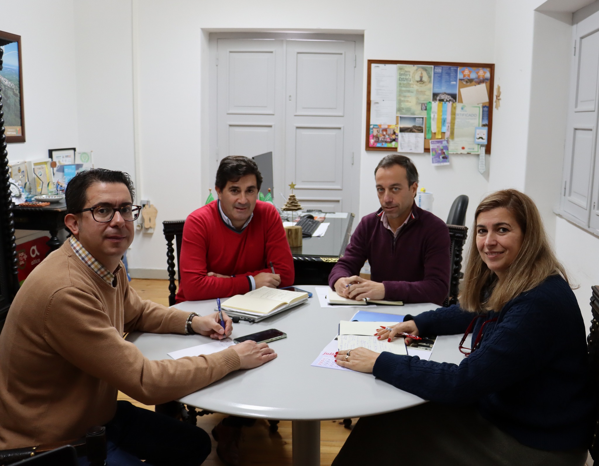 Município e Marvão e Ayuntamiento de Valencia da Alcántara preparam eventos tra…