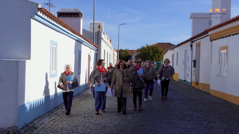 Cumprindo a tradição, a Academia Sénior de Arronches voltou a sair à rua para de…