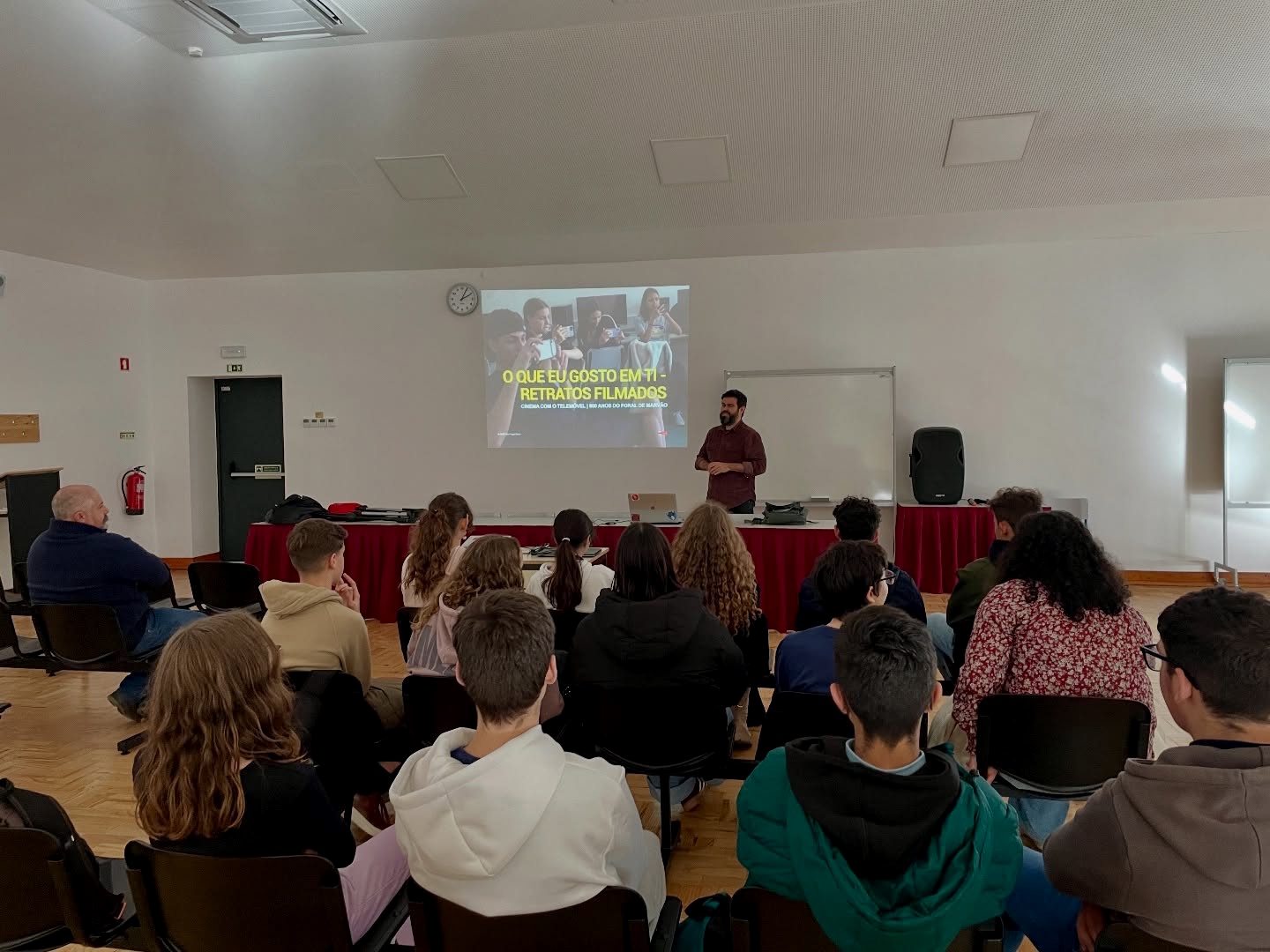 No âmbito do projeto educativo “O Cinema Somos Nós”, a turma de 9º ano do Agrup…