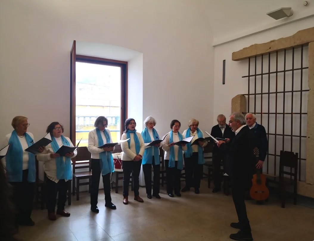 Os Paços do Concelho receberam hoje, dia 15 de janeiro, a visita do Grupo Coral …