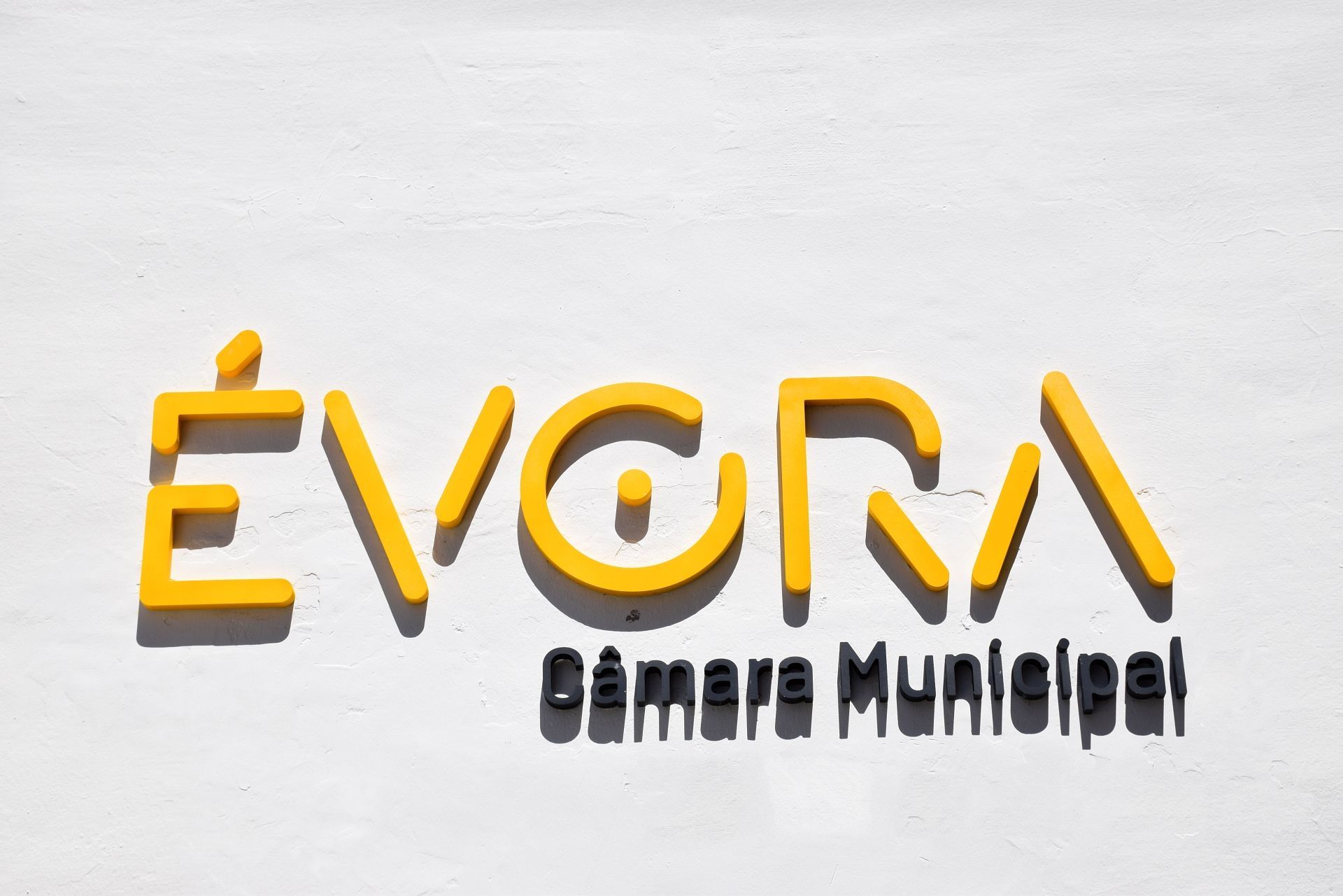 Câmara de Évora realiza uma reunião pública no dia 22 de janeiro

A Câmara Munic…