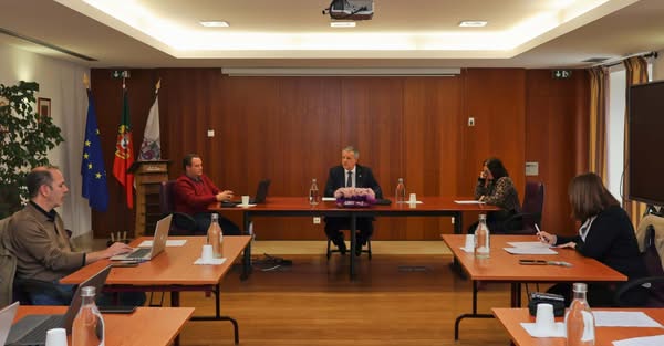 Executivo autárquico do Município de Arronches esteve reunido pela primeira vez …