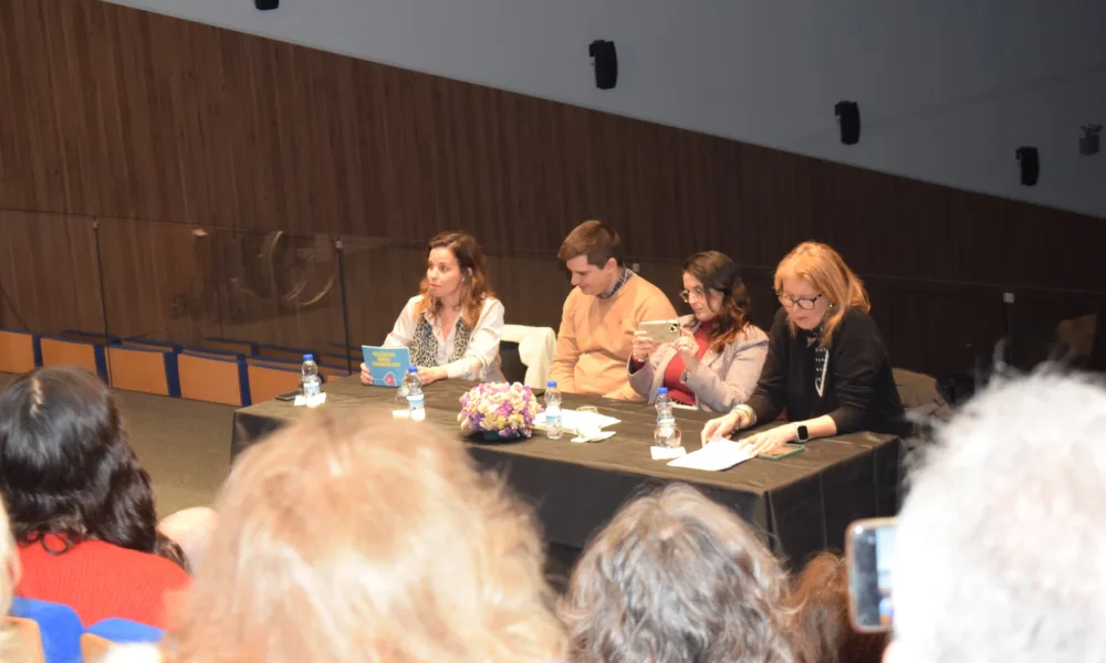 CINETEATRO FLORBELA ESPANCA RECEBEU TERTÚLIA “PREVENÇÃO DAS DOENÇAS CARDIOVASCUL…