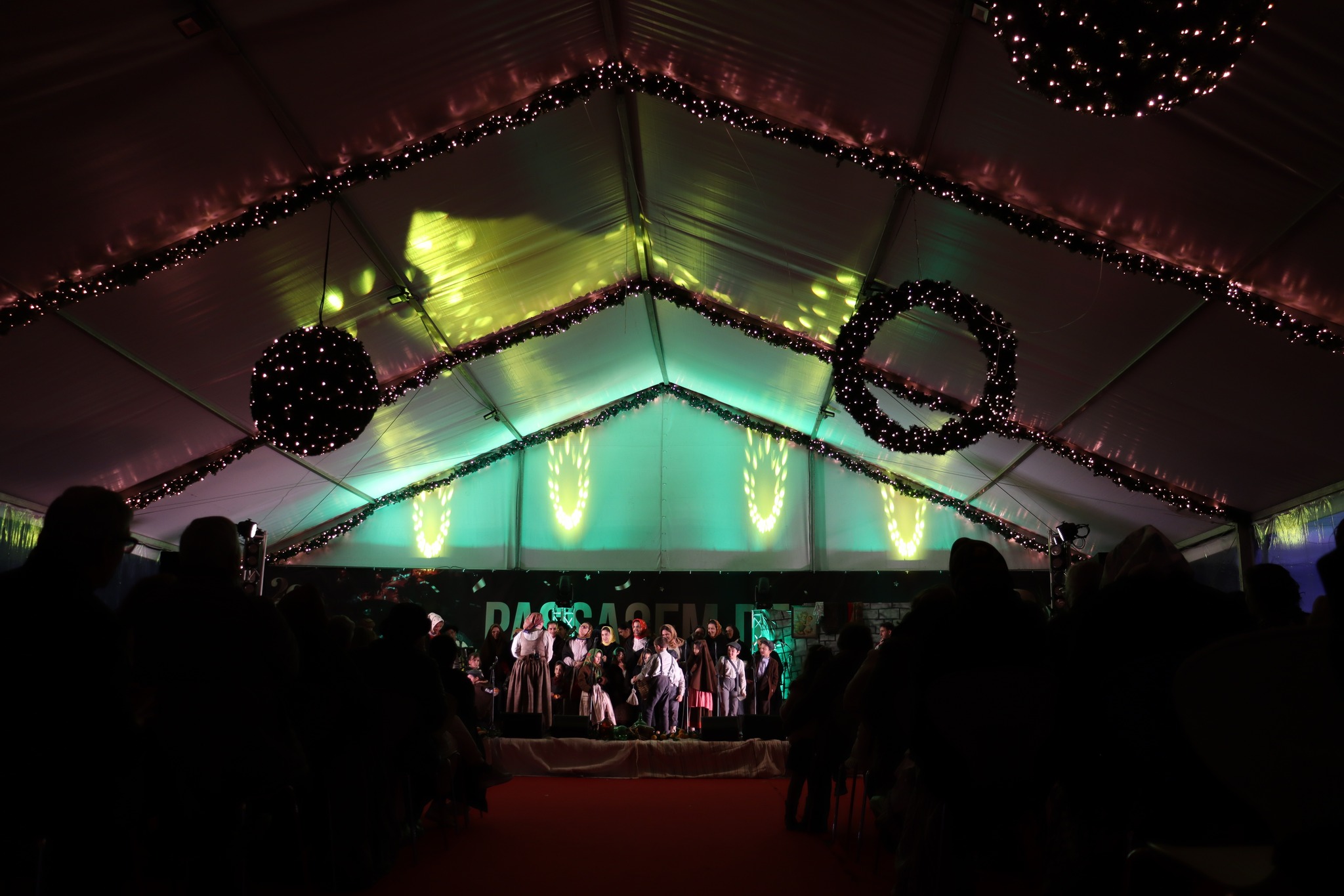 Cantar das Janeiras reúne grupos folclóricos e encerra “Cinfães Natal Naturalmente Único”