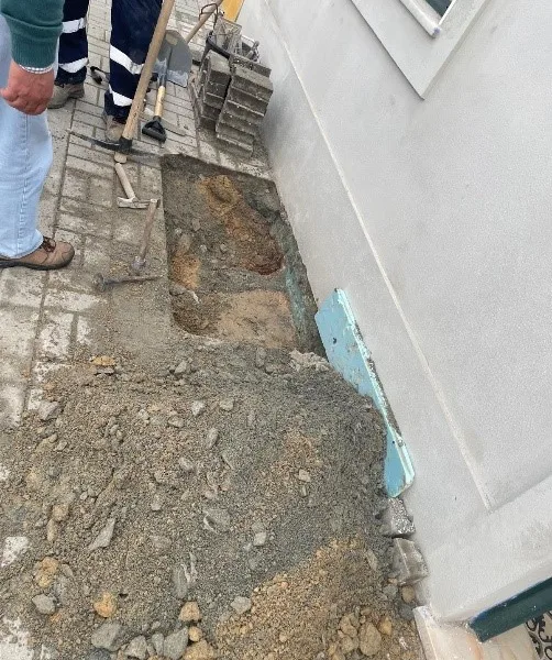 Construção de ramal de esgoto em Viana do Alentejo

O Município está a executar …