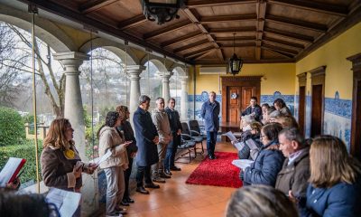 Idosos de Celorico de Basto cantam Janeiras na Câmara Municipal em visita anual
