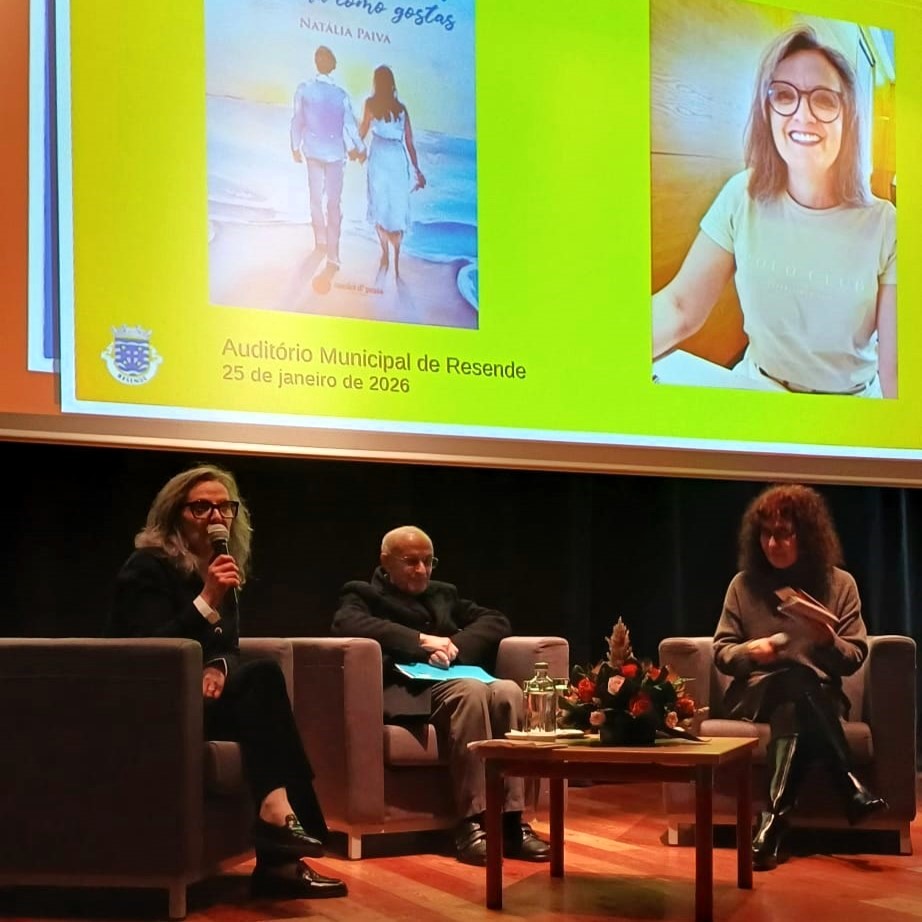 Livro de Natália Paiva apresentado no Auditório Municipal de Resende