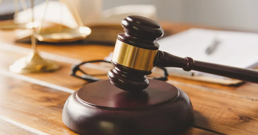 O Ministério da Justiça publicou esta semana os avisos de abertura dos novos con…