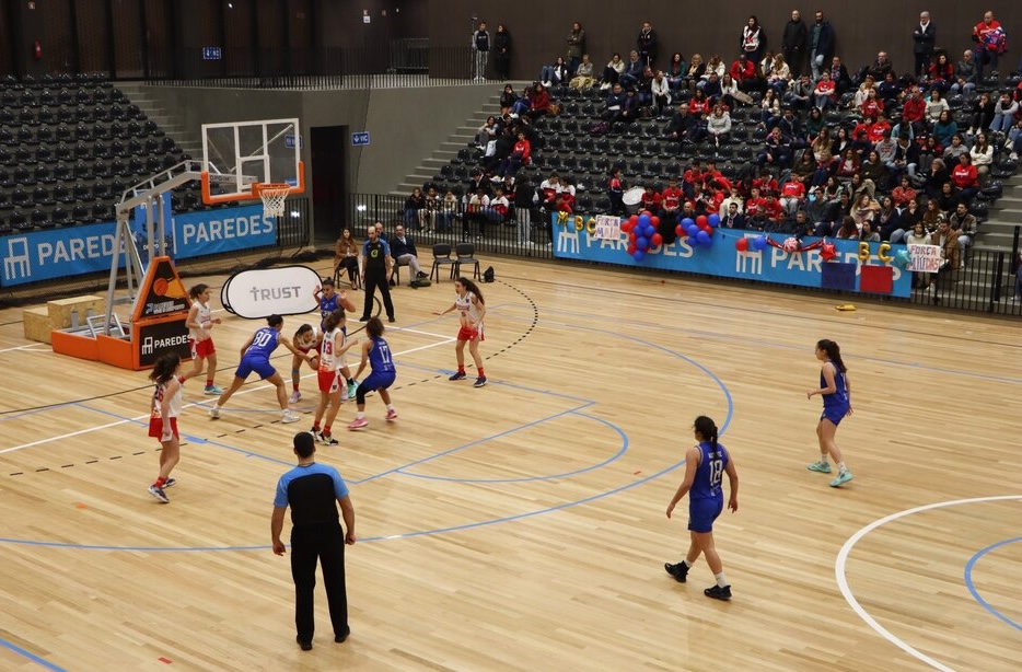 Pavilhão Rota dos Móveis em Lordelo acolhe finais regionais de basquetebol sub-16