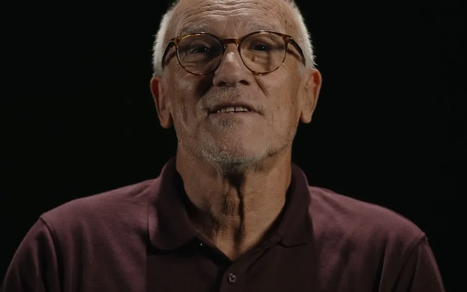 Tem entre 60 e 84 anos? Sabia que basta levar o cartão de cidadão a uma farmácia…