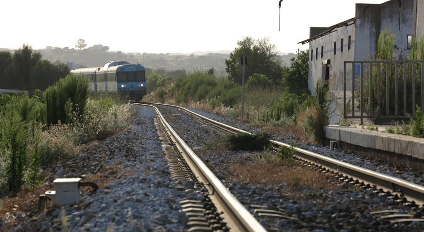 Descarrilamento de comboios em Adamuz provoca pelo menos 21 mortos e mais de 70 feridos