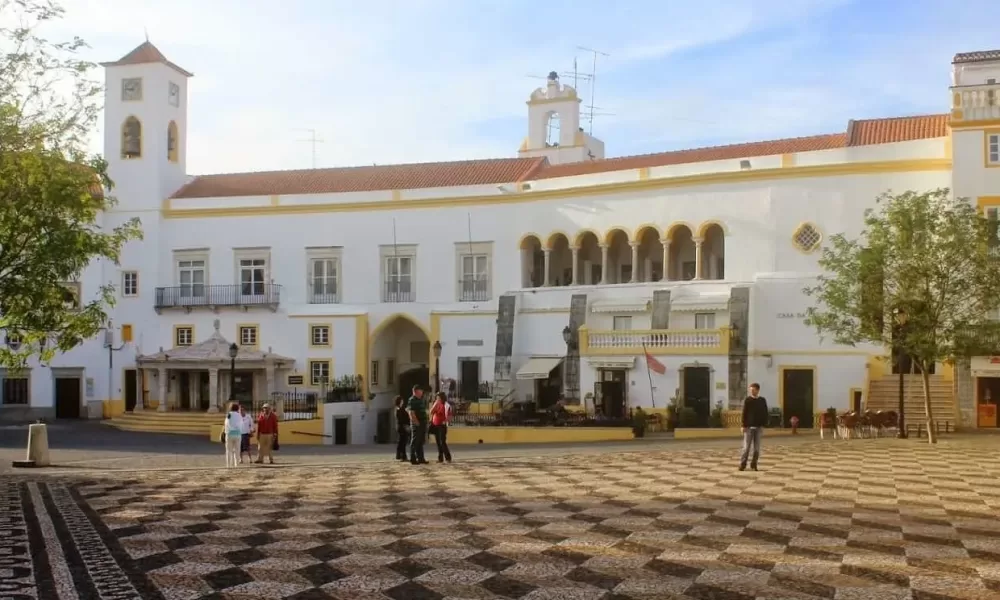 Reunião da Assembleia Municipal na segunda-feira, dia 27