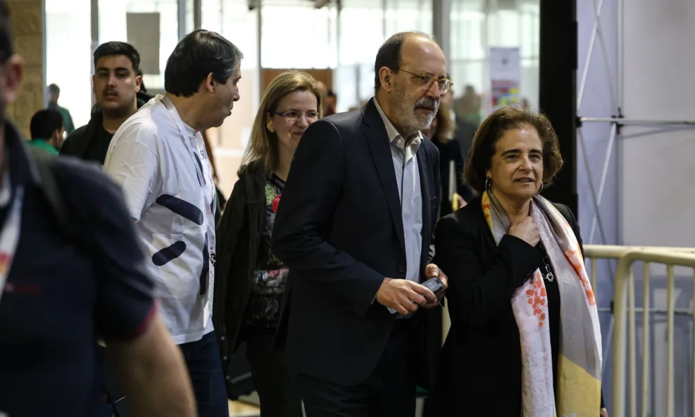 RoboParty recebe 450 jovens em Guimarães, para construir robôs móveis durante três dias