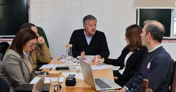 Eleitos reuniram em Mosteiros, naquele que foi o segundo plenário agendado para …