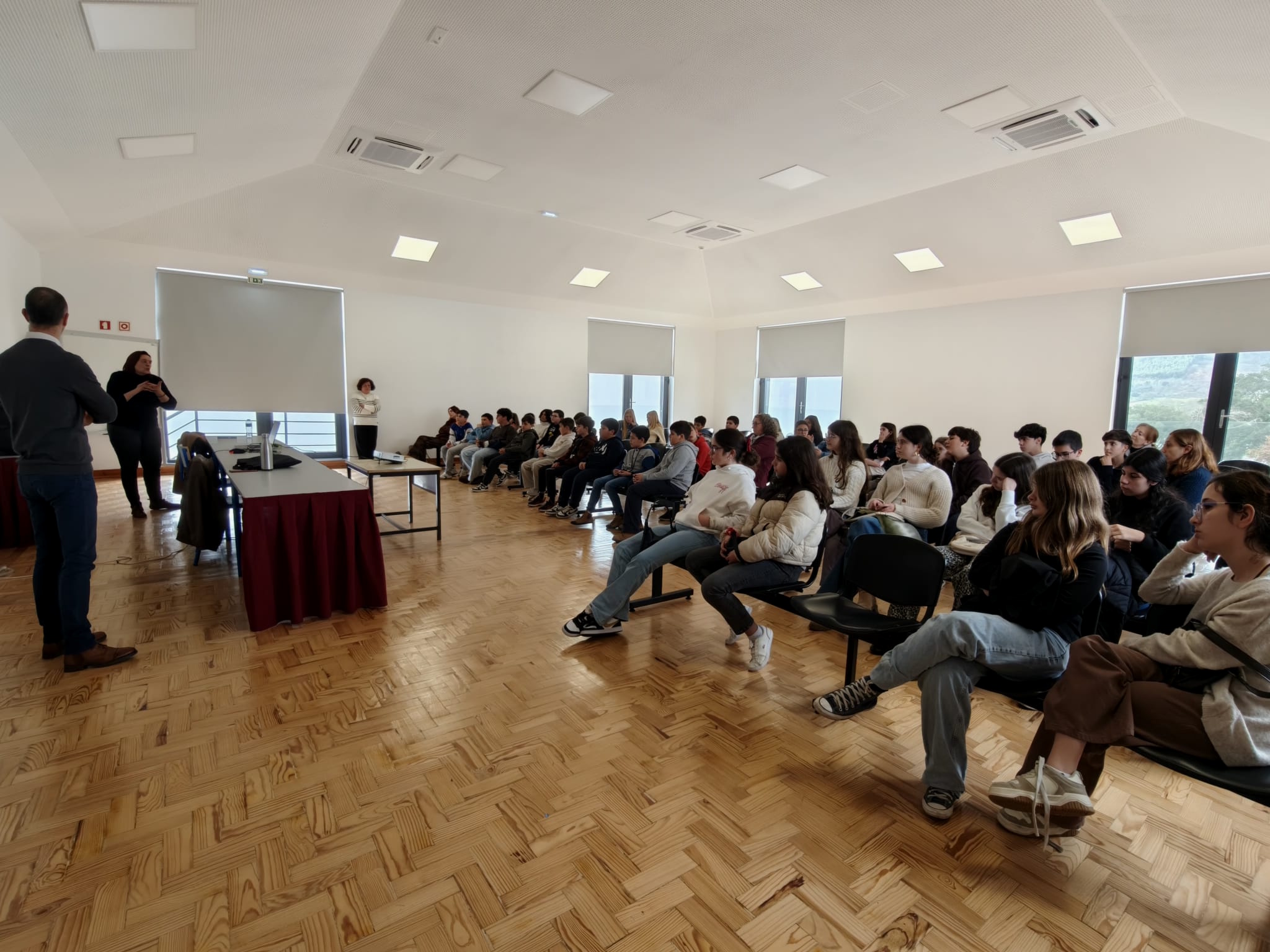 Na semana passada, o Agrupamento de Escolas de Marvão acolheu sessões de litera…