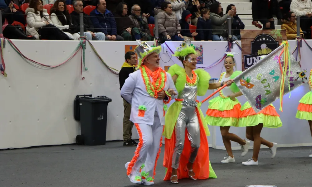 Brilho e emoção marcam gala de abertura do Carnaval Internacional de Elvas
