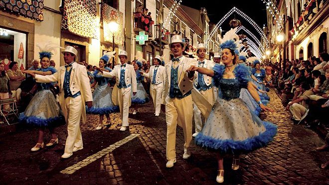 Concurso para seleção de uma jovem “Dama” de Évora para participação no Cortejo …