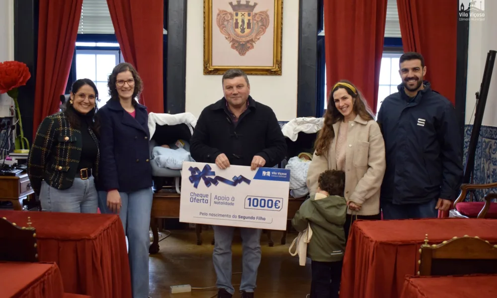 APOIO À NATALIDADE | MUNICÍPIO DE VILA VIÇOSA ENTREGA NOVO APOIO 

O Município …