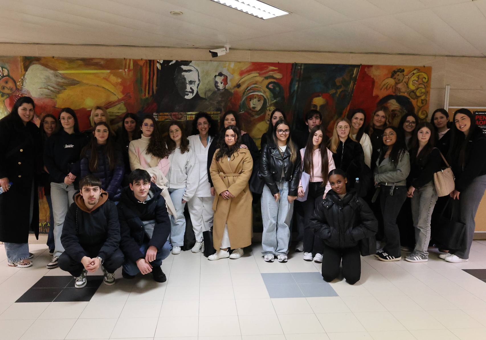 Alunos de Penafiel visitam Serviço de Esterilização do Hospital Padre Américo