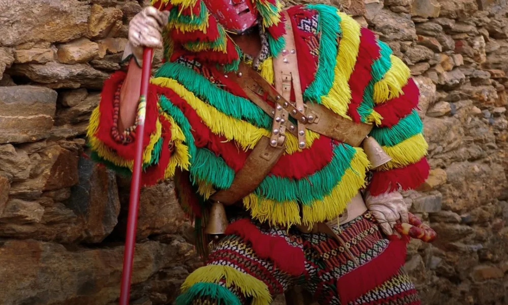 Bom Carnaval! 
Celebre com alegria, responsabilidade e cuidado com a sua saúde. …