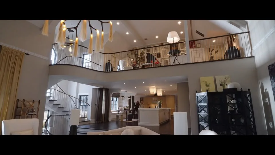 CINEMA 2025 | MÊS DE FEVEREIRO | BILHETES JÁ À VENDA
 Filme em Exibição A Criad…