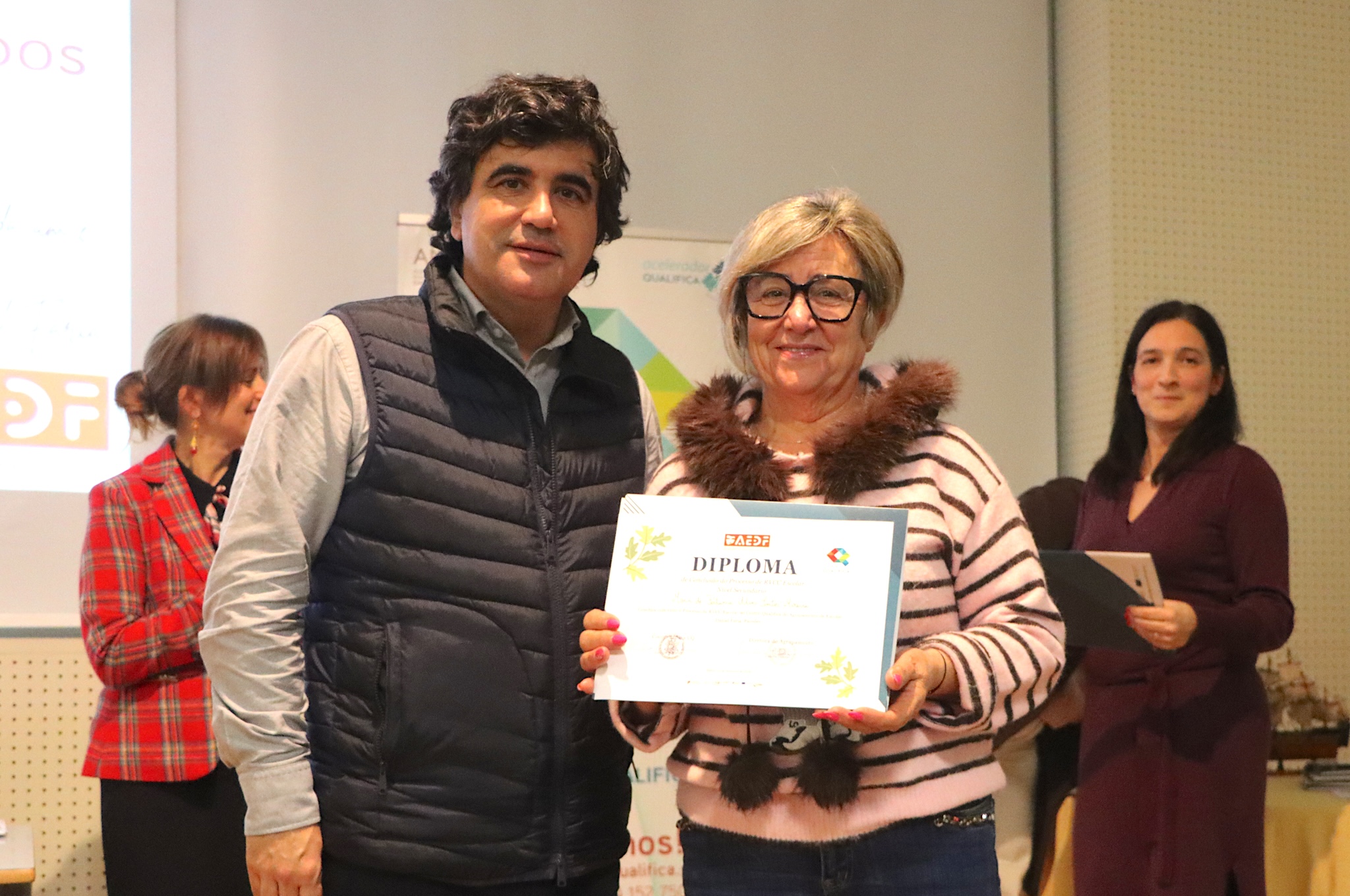 Centro Qualifica de Baltar entregou 104 diplomas em cerimónia que distinguiu trajetos de qualificação de adultos