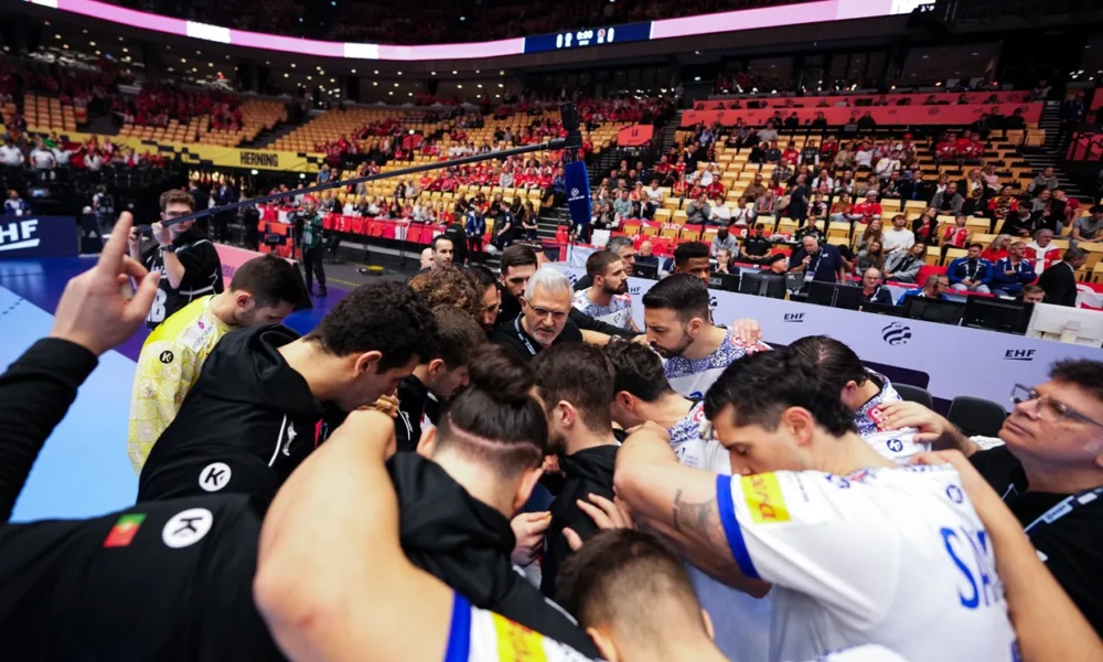 U.Porto ajuda Portugal a fazer história no Europeu de Andebol