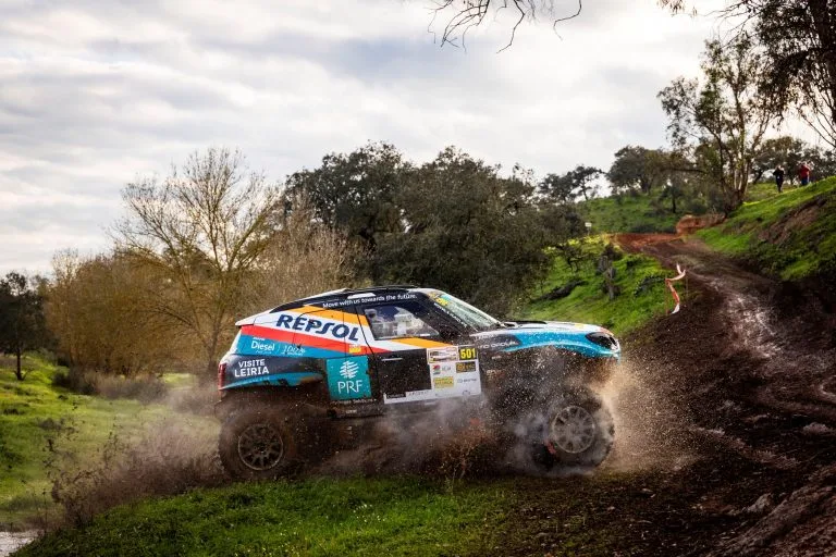 Organização de Baja Montes Alentejanos assume falhas de comunicação e garante pagamento de danos a agricultores