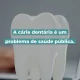 Lavar os dentes diariamente, evitar alimentos com açúcar e adotar uma alimentaçã…