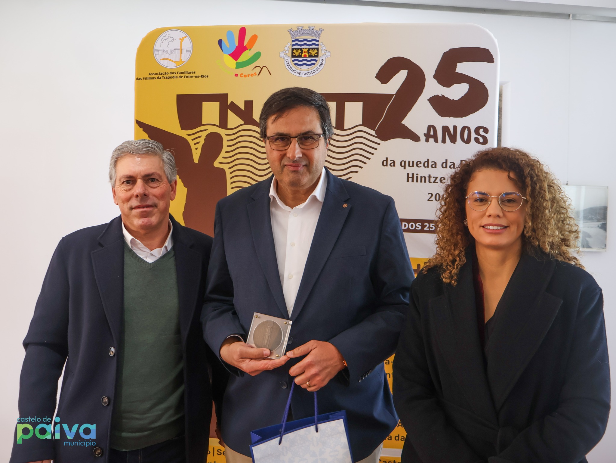 Castelo de Paiva acolheu seminário “Entre-os-Rios: Memória, Jornalismo e Responsabilidade” no âmbito dos 25 anos da tragédia