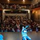 Sessão especial do “Vem Ouvir pra Contar” leva 165 crianças à Casa das Artes de Felgueiras