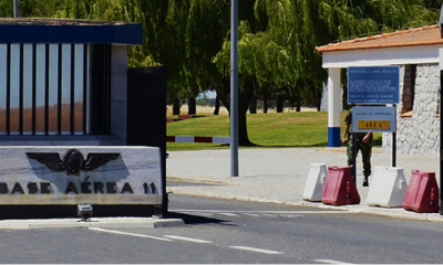 Primeiros A-29N Super Tucano realizam voo inaugural em Beja