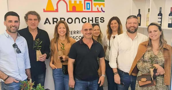 Autarquia ofereceu uma árvore a todos aqueles que visitaram os espaços museológi…
