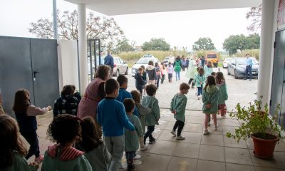 Um simulacro de incêndio realizado, esta segunda-feira, no Jardim de Infância e …