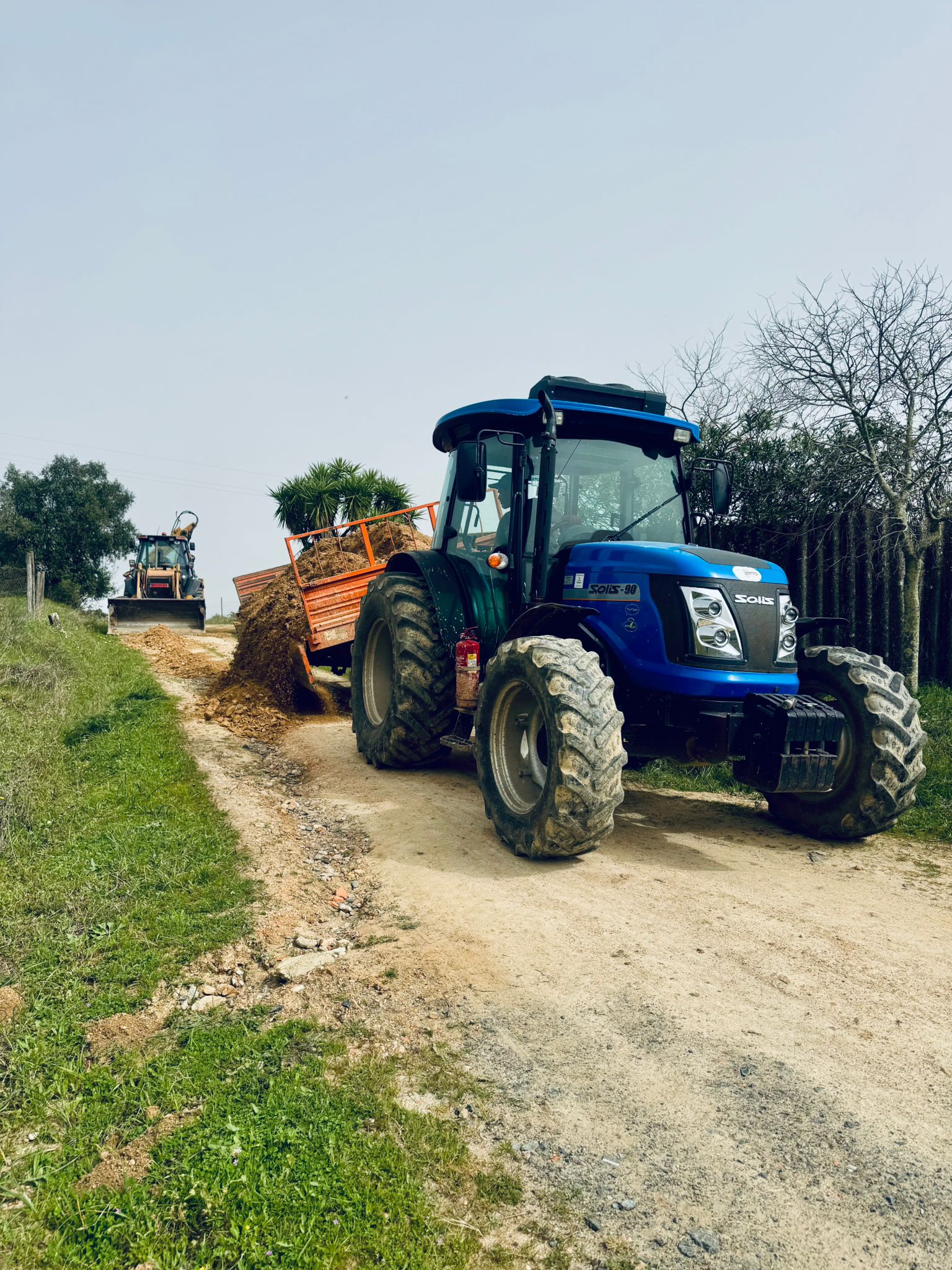 Continuamos a reparação de caminhos vicinais no concelho de Alvito

Na sequência…
