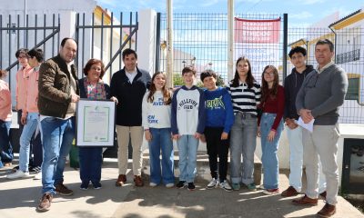 Bandeira Verde do Eco-Escolas hasteada no Agrupamento de Escolas de Marvão

Rea…