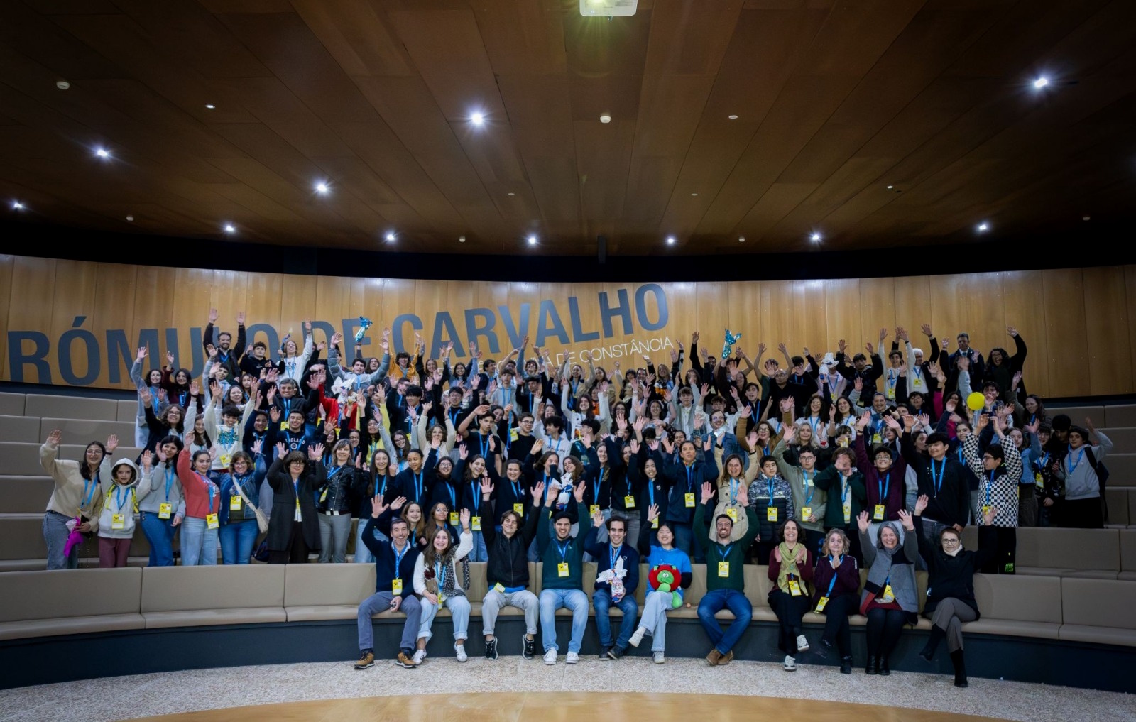 Agrupamento de Escolas de Marvão presente na final do AstroOvo

Um grupo de alu…