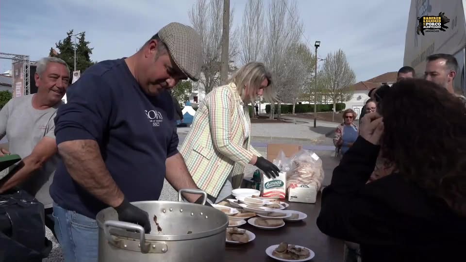 EM DIRETO
Último dia do Festival Saberes e Sabores do Porco Alentejano