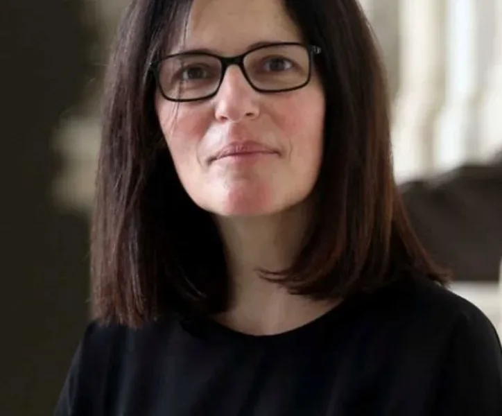 O poder não é propriedade: quando a democracia exige saber sair