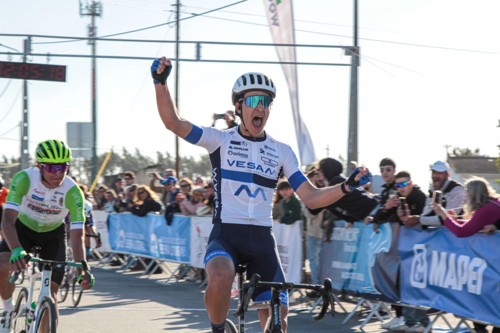 Bruno Nogueira vence Volta a Cantanhede que assinala abertura da época para os Sub-17 » Ciclismo + TV