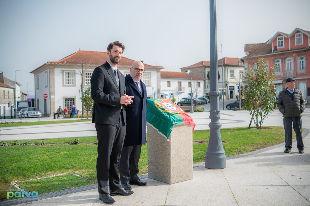 Castelo de Paiva inicia cerimónias dos 25 anos da queda da ponte com inauguração de memorial e presença do ministro e do bispo do Porto