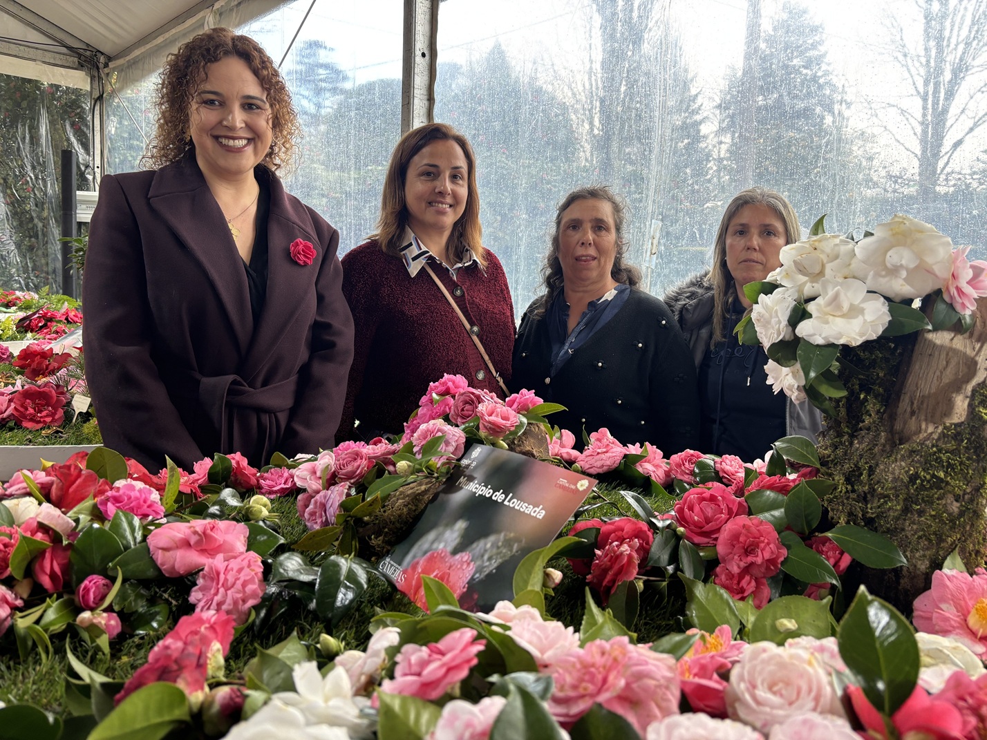 Lousada marcou presença na Festa Internacional das Camélias em Celorico de Basto com mesa de exemplares do concelho