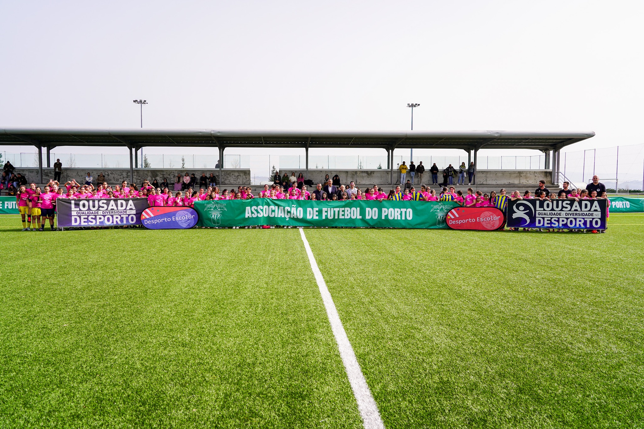 Lousada promove Festa do Futebol Feminino com dezenas de jovens atletas no Complexo Desportivo