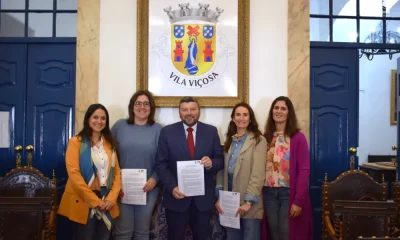 MUNICÍPIO DE VILA VIÇOSA ASSINA NOVOS CONTRATOS DE TRABALHO 
O Município de Vil…